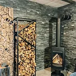 Σαλέ карпатське Hygge для двох з чаном-джакузі у горах *