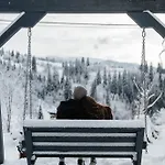 карпатське Hygge для двох з чаном-джакузі у горах * Slavske