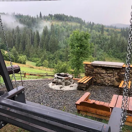 Chalet карпатське Hygge для двох з чаном-джакузі у горах