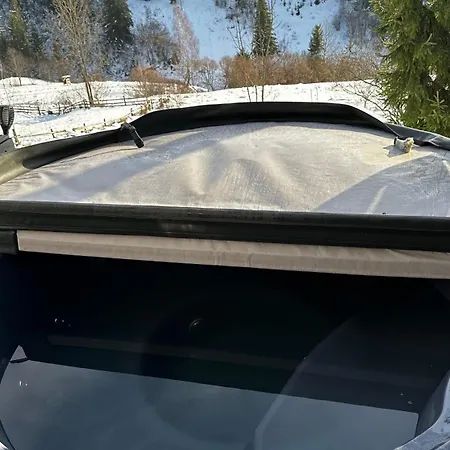 карпатське Hygge для двох з чаном-джакузі у горах * Slavske