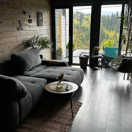 Chalet карпатське Hygge для двох з чаном-джакузі у горах Slavske