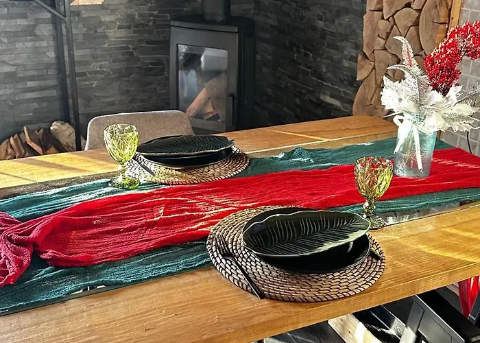 Chalet карпатське Hygge для двох з чаном-джакузі у горах