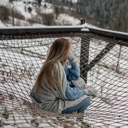 Alpesi faház карпатське Hygge для двох з чаном-джакузі у горах *